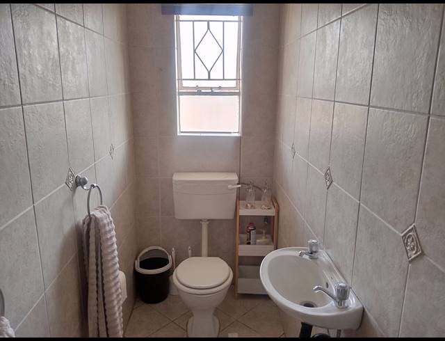 3 BEDROOM SECTIONAL TITLE FOR SALE IN BERTON PARK
